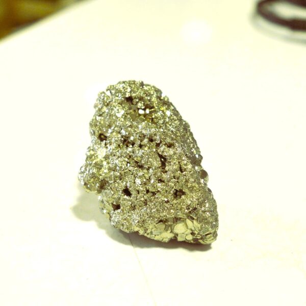FENGSHUI AGATE Product Natural Pyrite Stone Original Rough Cluster from Peru for Wealth and Bussiness Luck/Vastu/Working Table Decore with Approx Weight (30-50 Grams).