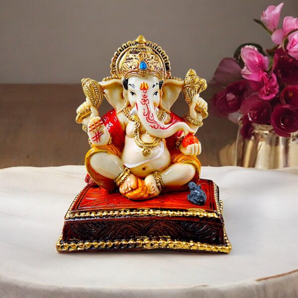 Karigaari India Ganesha Idol for Car Dashboard | Ganesh Murti for Home Decor, Gifting & Pooja Room I Ganeshji Murti in Aaram Mudra