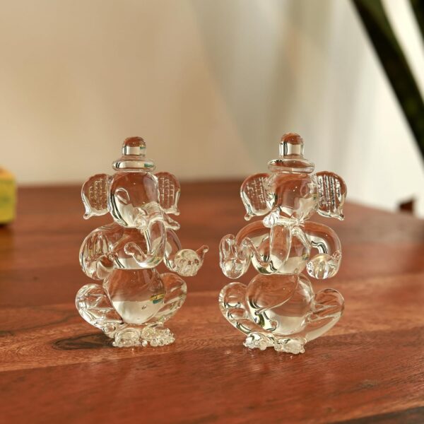 Unravel India Transparent Glass Lord Ganesha Idol–Set of 2 | Handcrafted for Office Desk, Home Temple, Car Dashboard | Symbol of Wisdom & Prosperity | Figurines, Showpiece & Showcase | Spiritual Gift