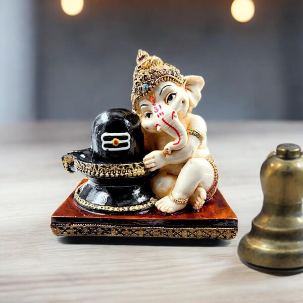 Karigaari India Ganesha Idol for Car Dashboard I Ganesh ji ki Murti in Shivling Pooja Pose I Cute Ganesha Showpiece for Home Decor,Gift,Office
