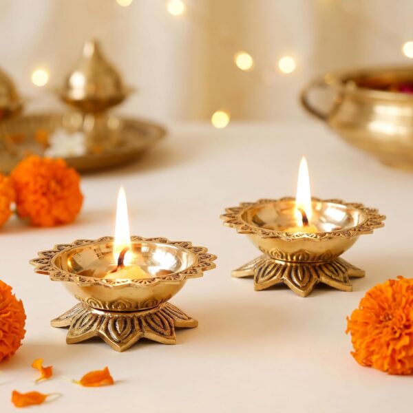 Behoma 100% Pure Brass Handcrafted Padma Diya Set of 2 for Puja